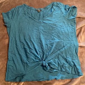 Express front knot top